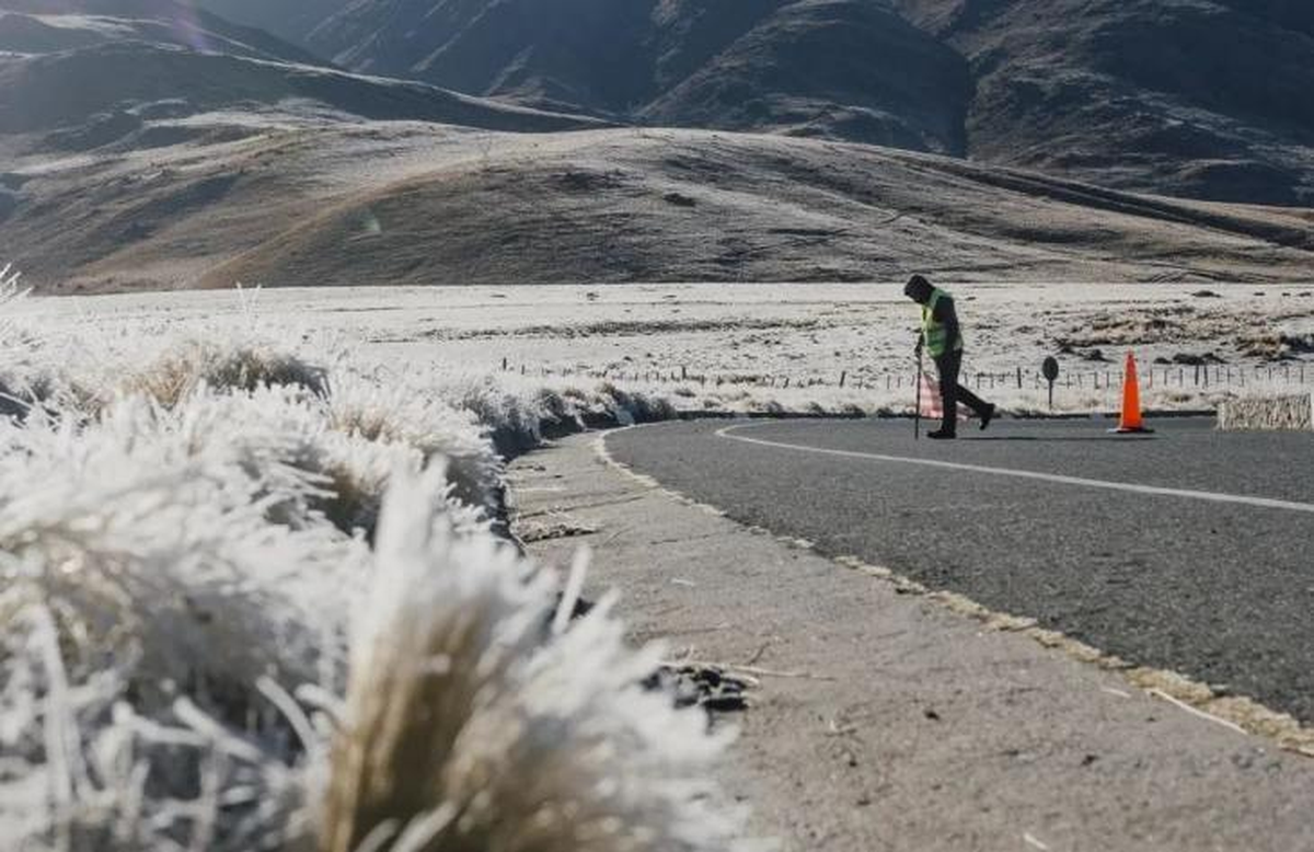 Ruta 307: corte total hasta las 8 de este viernes por congelamiento de calzada