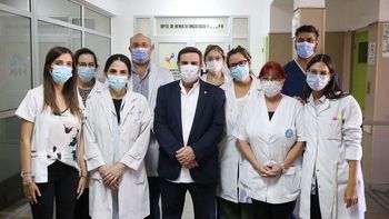 Luis Medina Ruiz visitó la unidad de hemoterapia del Hospital Kirchner