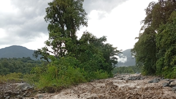 Corte total en la Ruta 65 por el desborde del río Cochuna