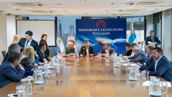 Sesión legislativa: tratarán ficha limpia, salud y emergencia del transporte