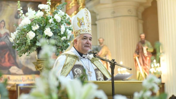 Monseñor Carlos Sánchez: 
