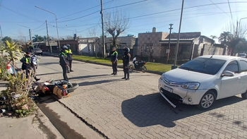 Hombre resultó con fractura expuesta tras violento choque en Bella Vista
