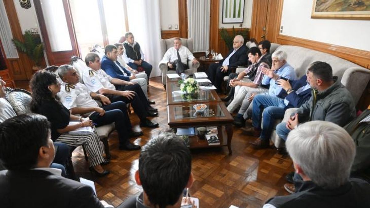 Jaldo coordinó acciones con el Gabinete para asistir a zonas afectadas