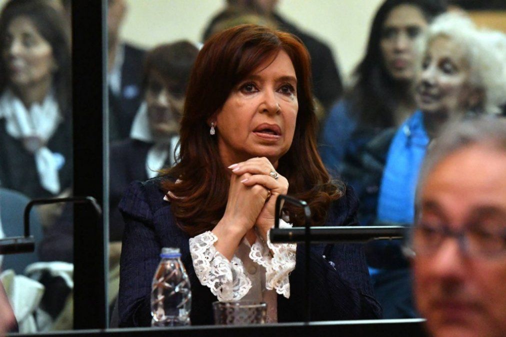 El juicio a Cristina Kirchner pasó a un cuarto intermedio al 27 de mayo