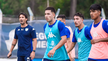 Con todo: el Decano retornó a los entrenamientos