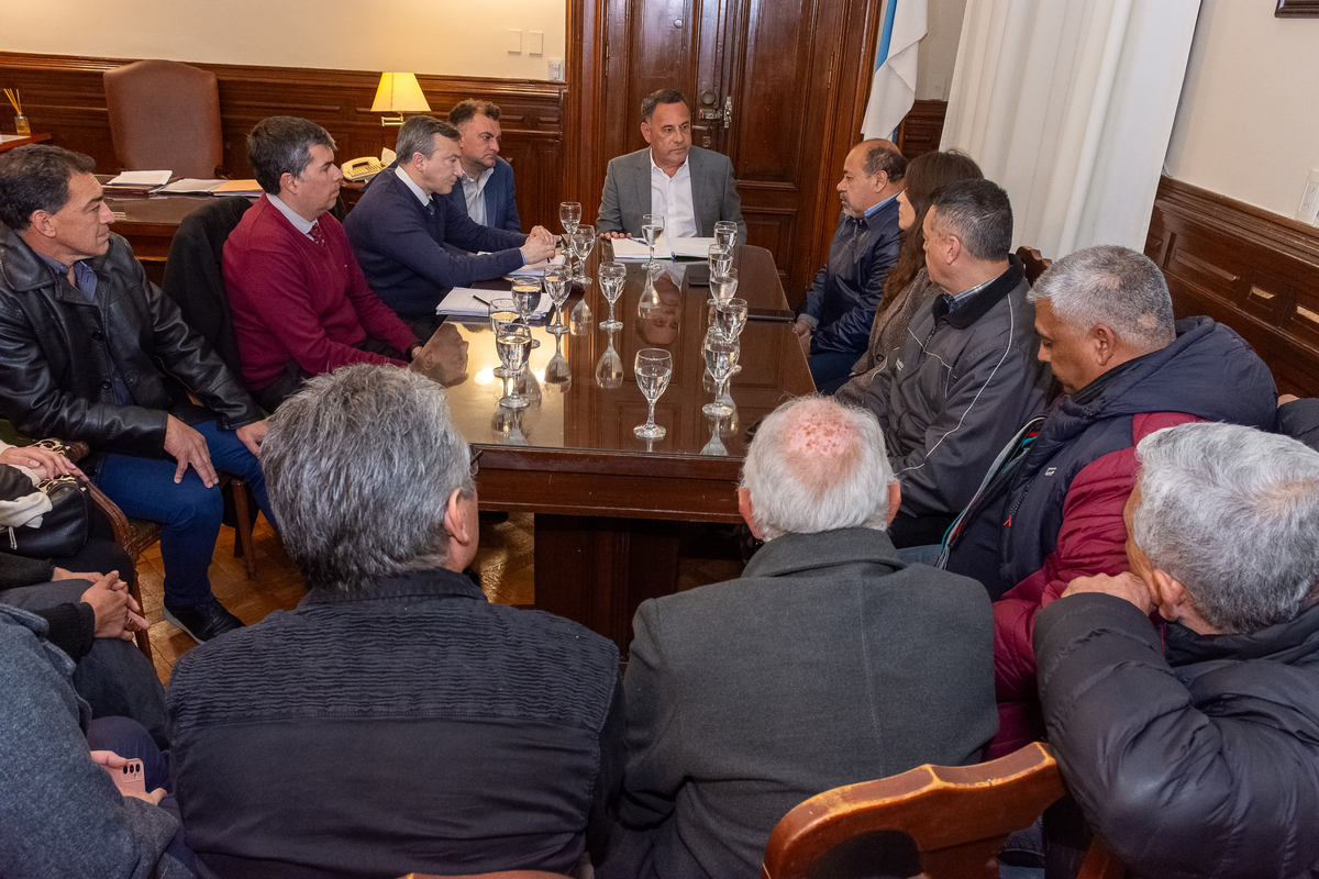 . El ministro de Gobierno y Justicia encabezó las negociaciones con los representantes de gremios estatales. Foto: Comunicación Tucumán.