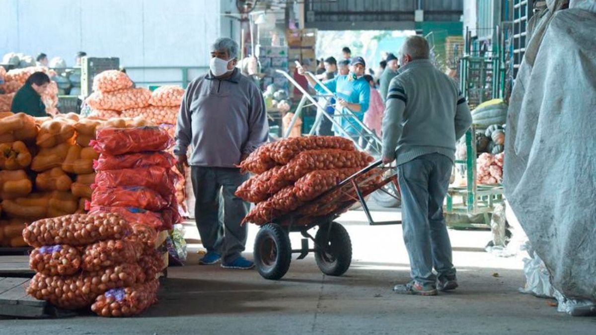 Por duelo, el Mercofrut cerrará sus puertas este sábado