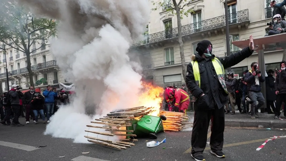Detienen a 34 manifestantes durante las protestas en París. Foto: filo.news