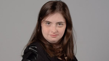 Tiene síndrome de Down y será parte de la organización de un congreso mundial