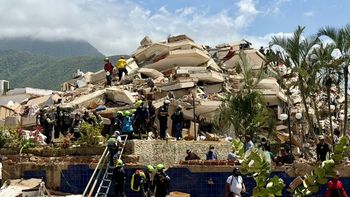 Venezuela: Asciende a 1.943 la cifra de muertos y a 10.571 los heridos por los terremotos