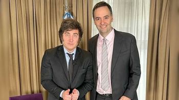 Manuel Adorni presentará hoy su declaración jurada