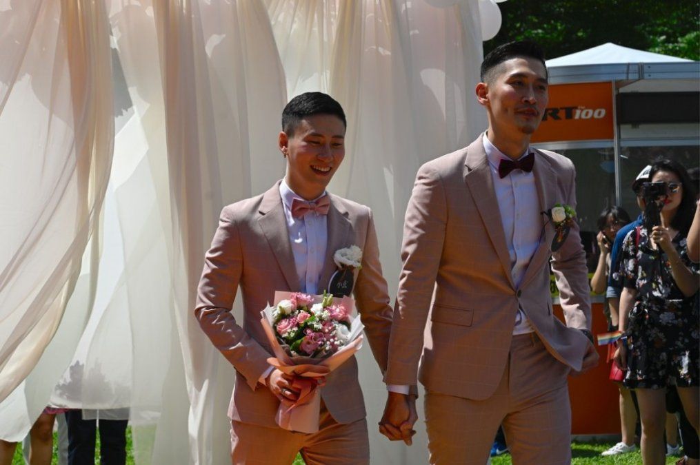 Taiwán registra los primeros matrimonios igualitarios