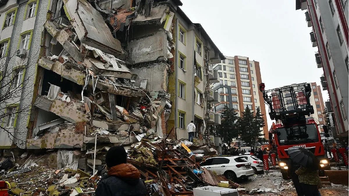 OMS: El terremoto podría afectar a 23 millones de personas