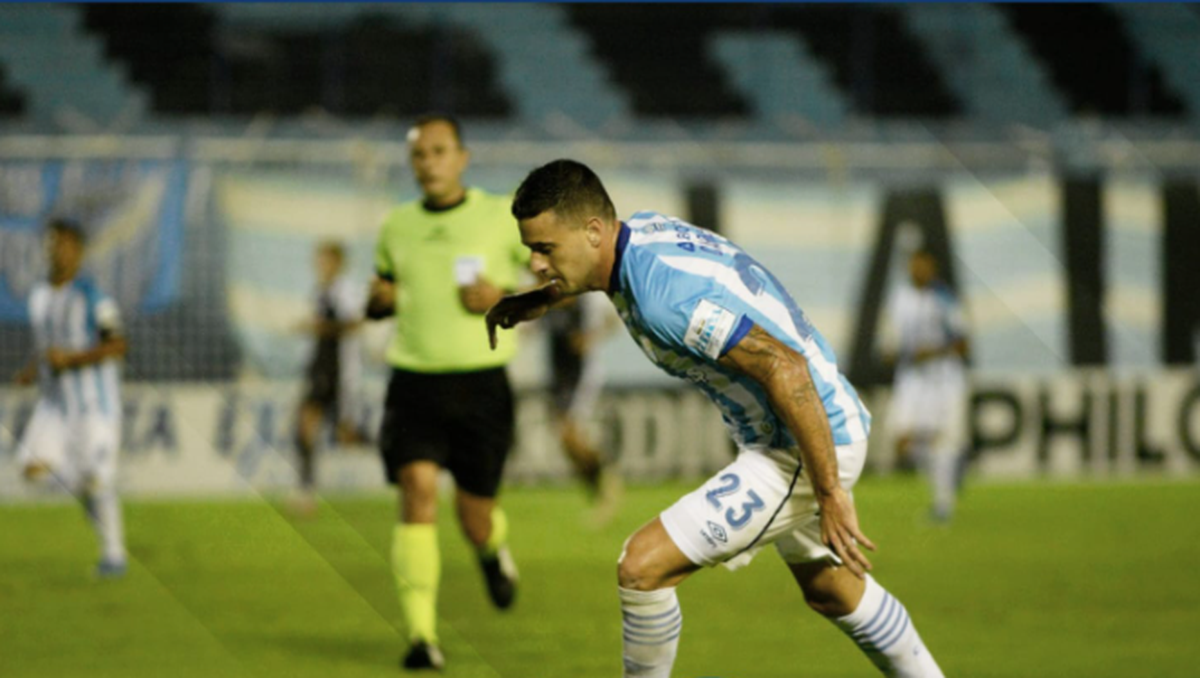 Carrera, es uno de los puntos más altos en Atlético Tucumán.