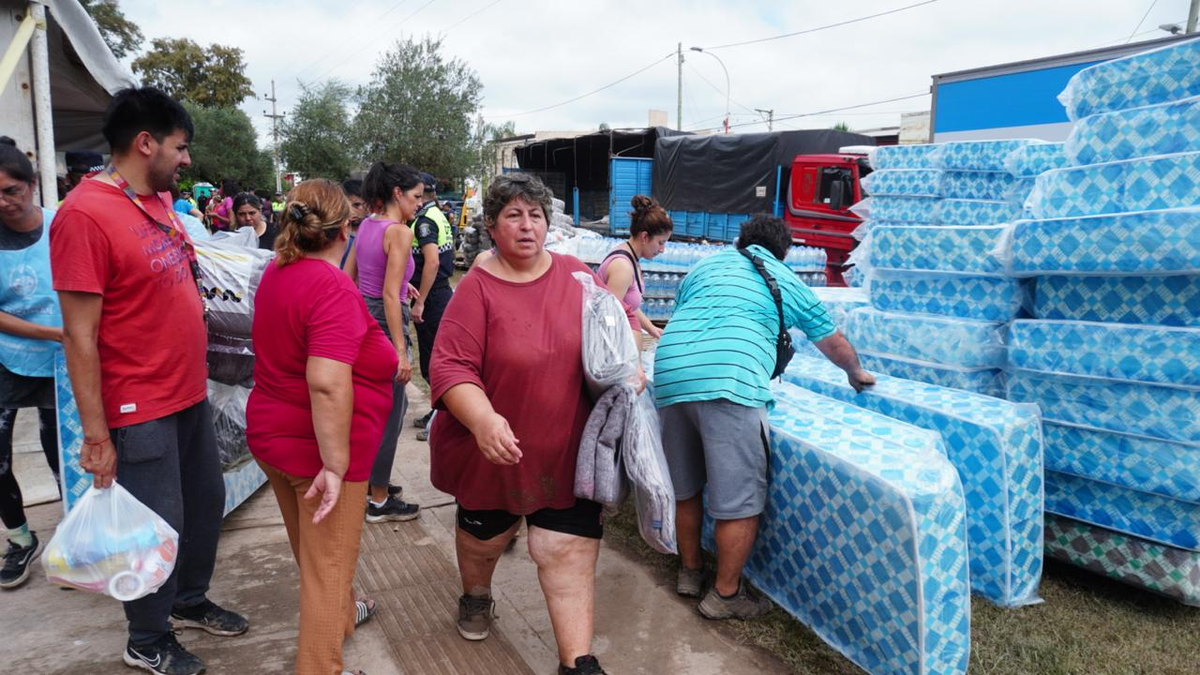 Continúa la asistencia para los afectados en La Madrid
