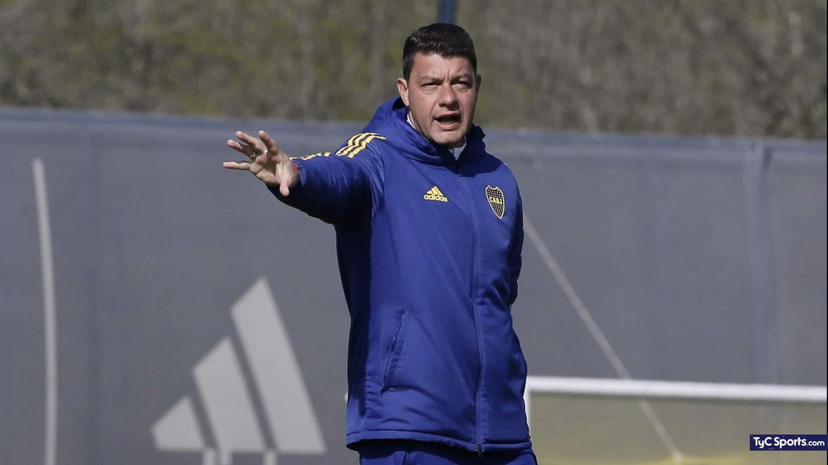 Battaglia tiene en mente cuatro cambios para el duelo de Boca ante el Globo. 