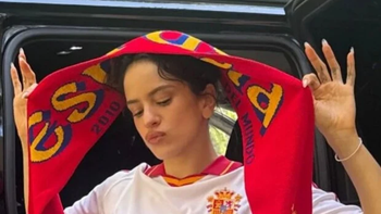 Rosalía pidió perdón tras su publicación sobre la derrota de la Selección argentina