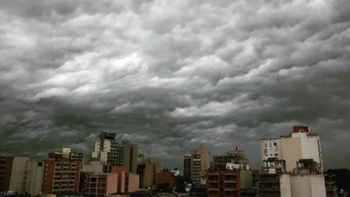 Rige un alerta amarillo por tormentas en Tucumán