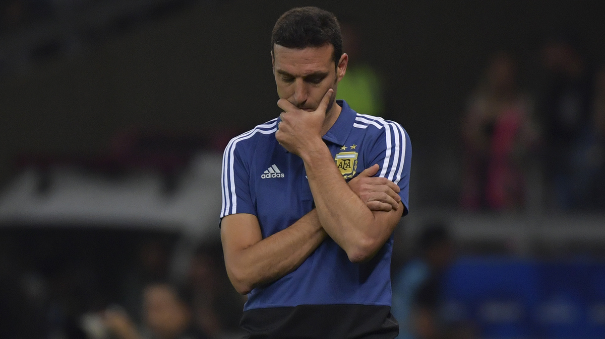 Pese al triunfo, una situación familiar no permite a Scaloni pensar aún en el Mundial.