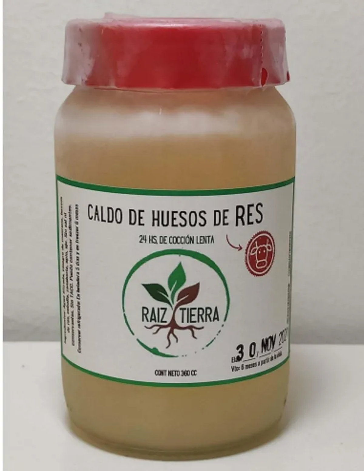 ANMAT prohibió un caldo de huesos de res.