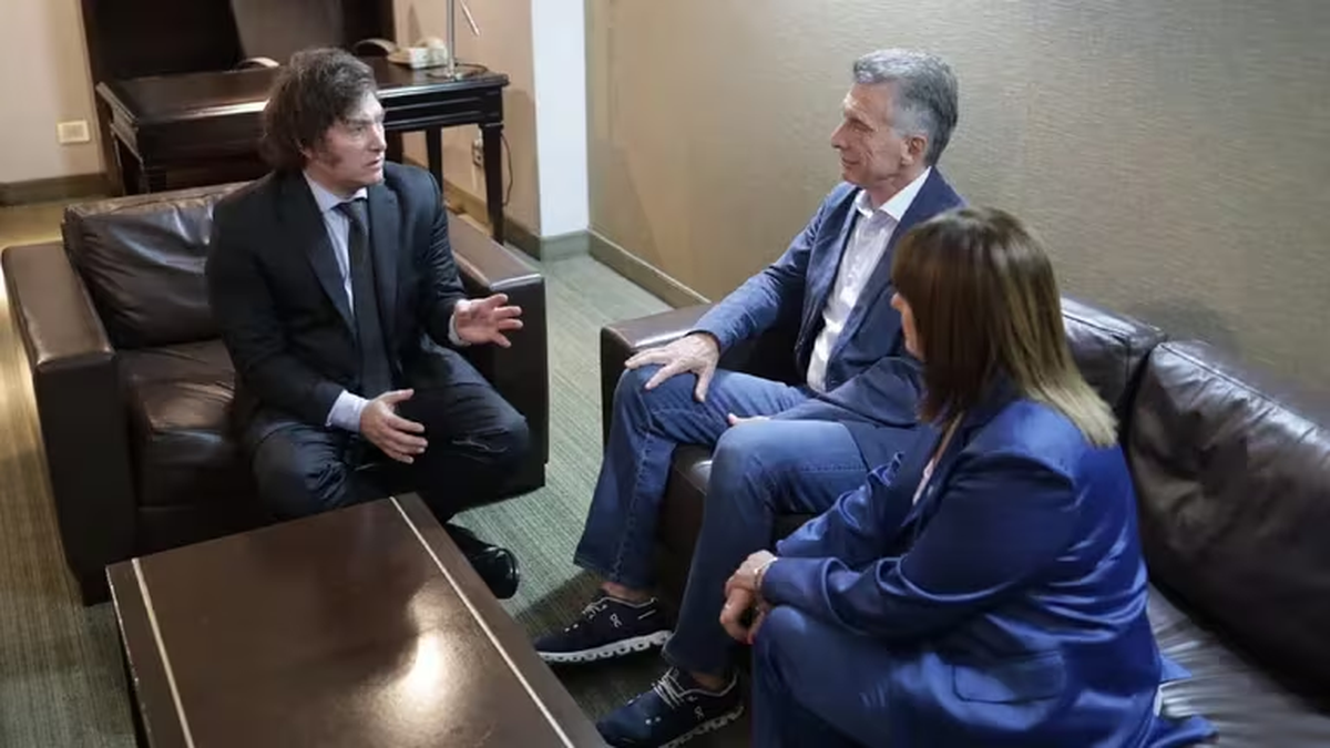 Milei avanza en su acuerdo con Macri y descarta cambios ministeriales