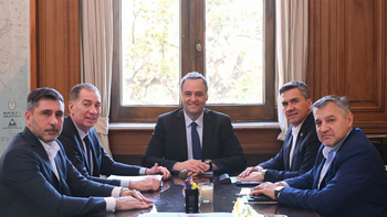 El Gobierno aceleró reuniones con gobernadores para garantizar apoyo al Presupuesto 2026