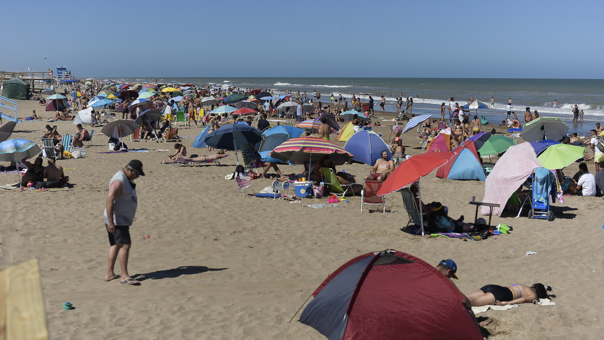 Verano en la costa argentina: ¿Cuánto cuesta ir a la playa?