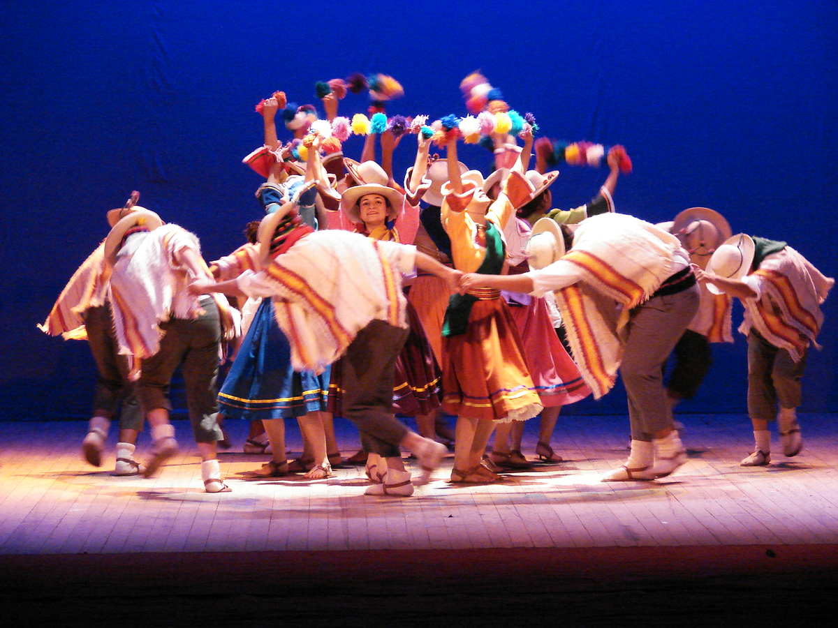 Ya pod&eacute;s inscribirte en el Programa de Becas para tomar clases de danza.