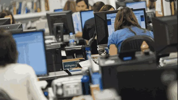 El Gobierno eliminó el presentismo y baja el sueldo de empleados públicos