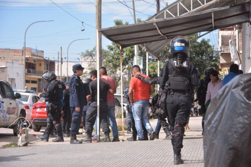 Más de un centenar de detenidos en un boliche de la capital jujeña