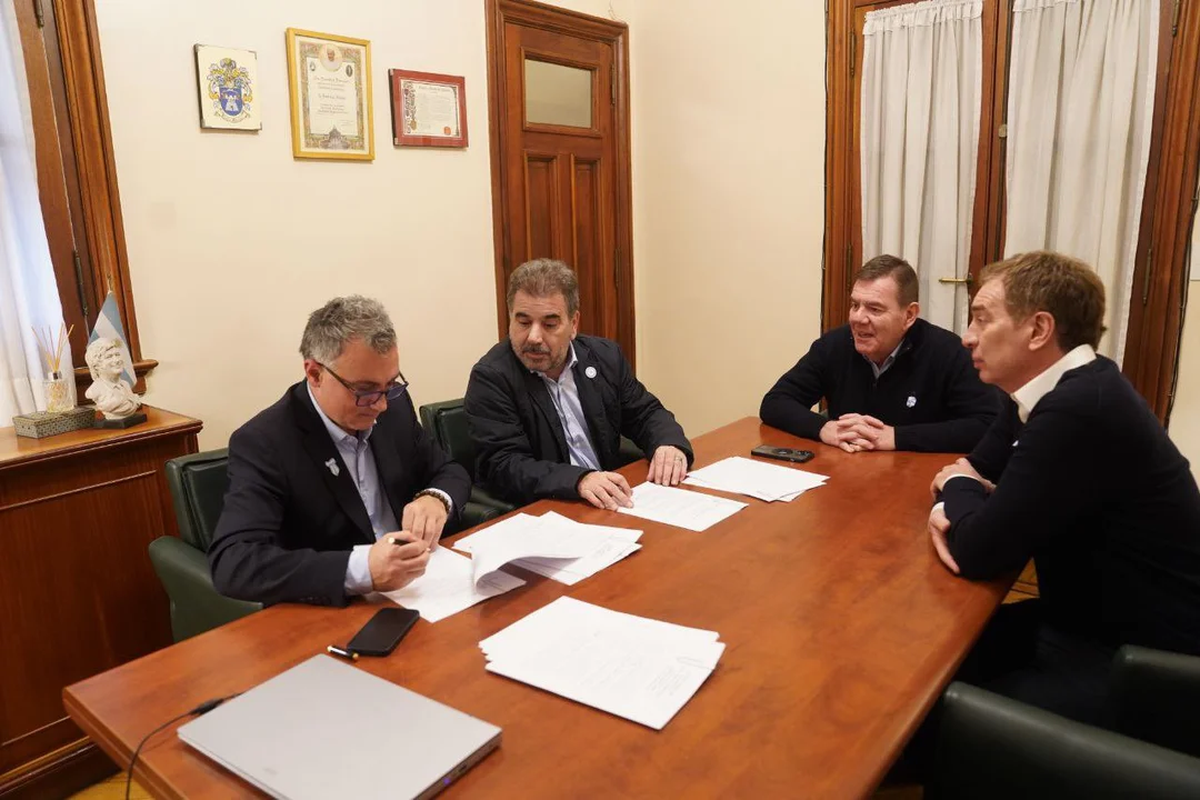 La Libertad Avanza y el PRO formalizaron la alianza electoral