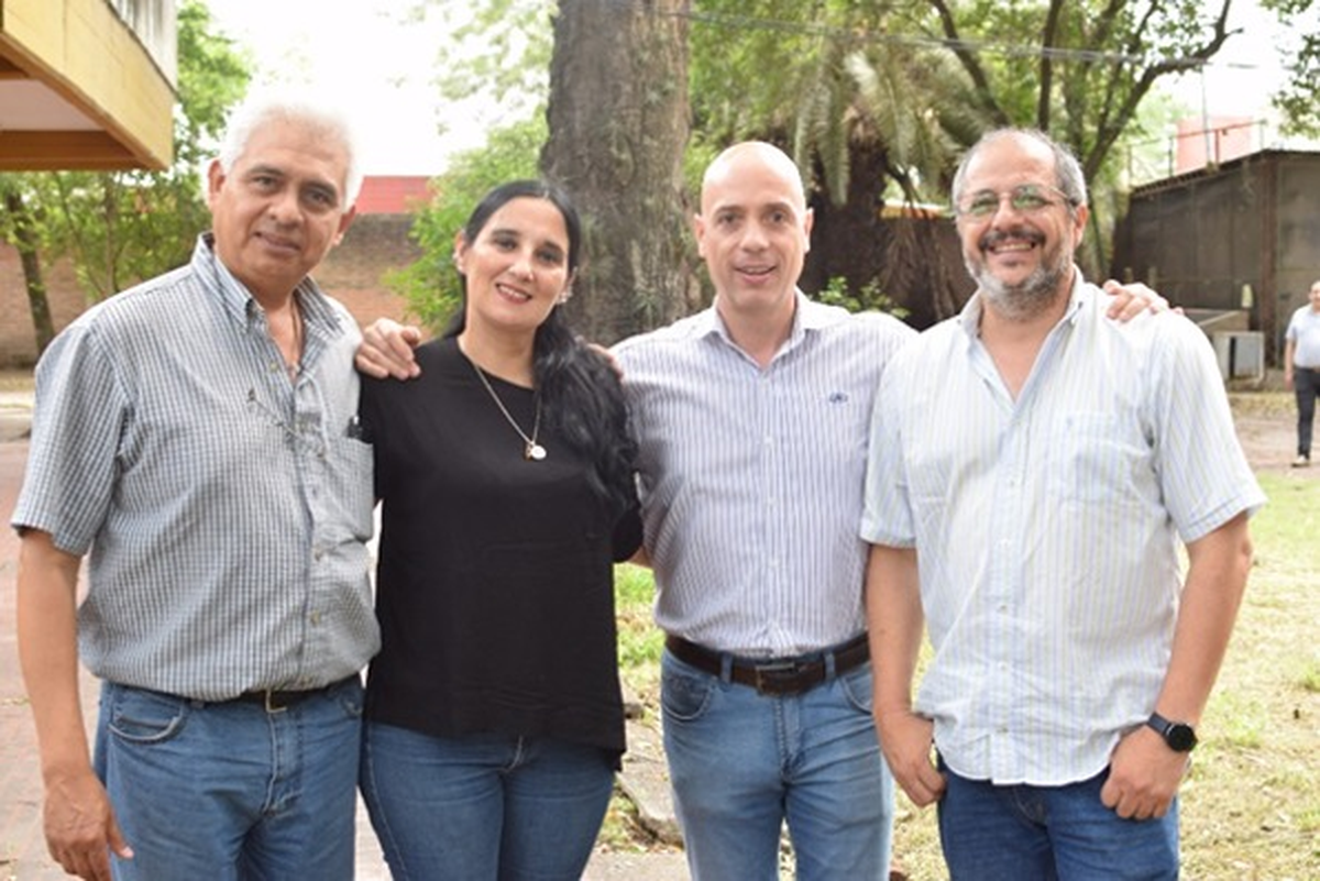 Equipo de la sección Agrometeorología de la Estación Experimental Agroindustrial Obispo Colombres.
