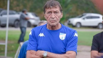 Falcioni conforme con el partido de Atlético, pero lamentó desatenciones