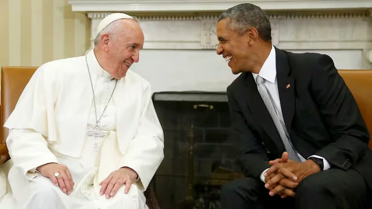 La visita del papa Francisco a Estados Unidos, donde fue recibido por el entonces presidente Barack Obama en 2015. (Foto: Infobae)