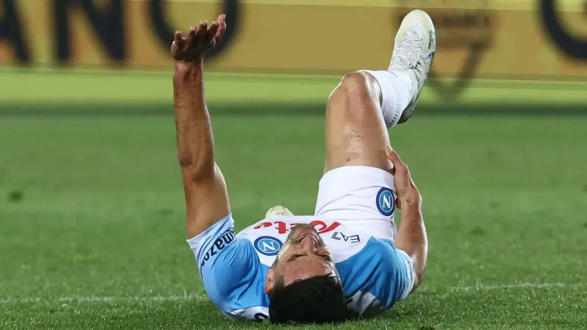 Momento en el que Giovanni Simeone se lesionó.