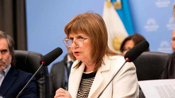 Patricia Bullrich presentó su declaración jurada y aumentó la presión interna