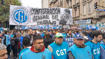 CGT analiza nuevas protestas y evalúa aplicar un modelo de paros escalonados
