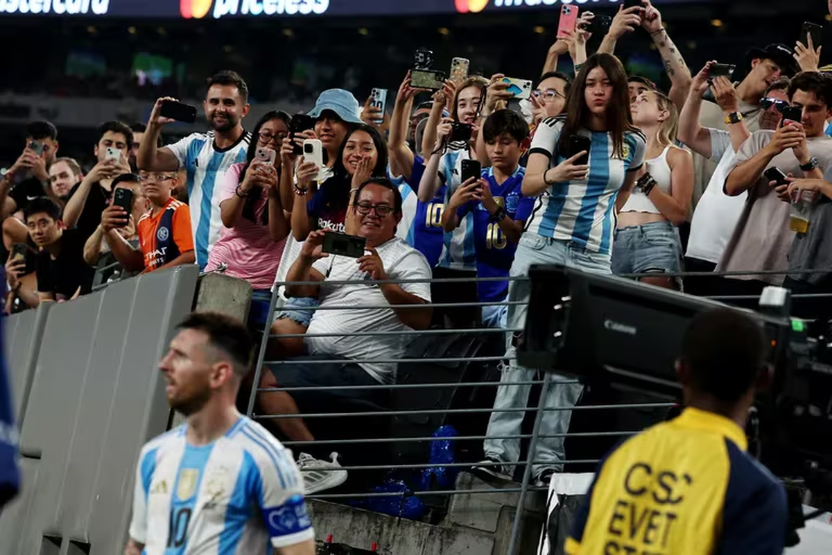 Lionel, en el corazón de todos los argentinos y futboleros (REUTERS/Agustin Marcarian)